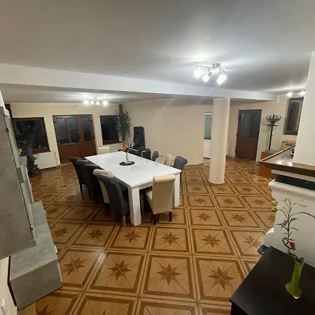 Holiday home Pensiunea Alma Bis Vulcan (Brasov)